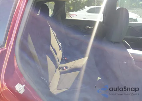 2020 Jeep Cherokee Latitude Fwd from USA, damaged, VIN 1C4PJLCB5LD581065